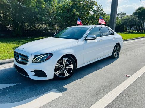 Used 2018 Mercedes-Benz E 300 w/ Premium 1 Package image 1