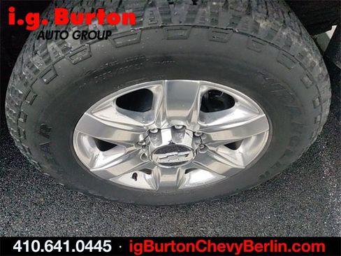 Used 2020 Chevrolet Silverado 2500 LTZ w/ LTZ Premium Package image 4