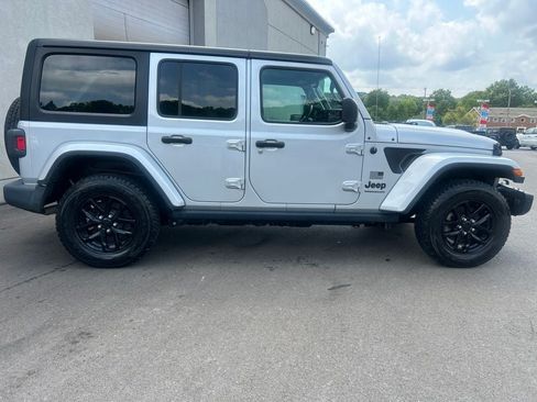 Used 2023 Jeep Wrangler Unlimited Sport AWD/4WD image 7