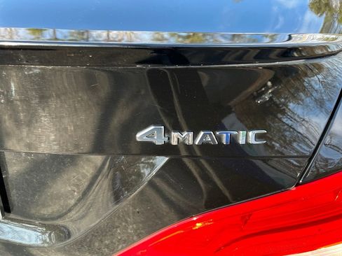 Used 2019 Mercedes-Benz CLA 250 4MATIC image 9