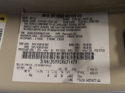 Used 2016 Lincoln MKZ image 33