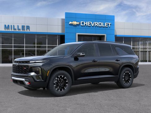 New 2026 Chevrolet Traverse Z71 image 2