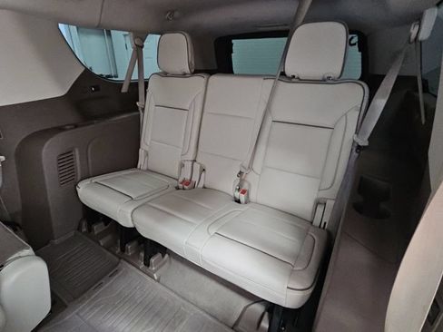 Certified 2023 GMC Yukon XL Denali w/ Denali Reserve Package RWD image 37