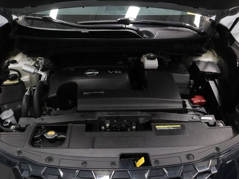 Certified 2024 Nissan Murano SV w/ SV Midnight Edition Package AWD/4WD image 16