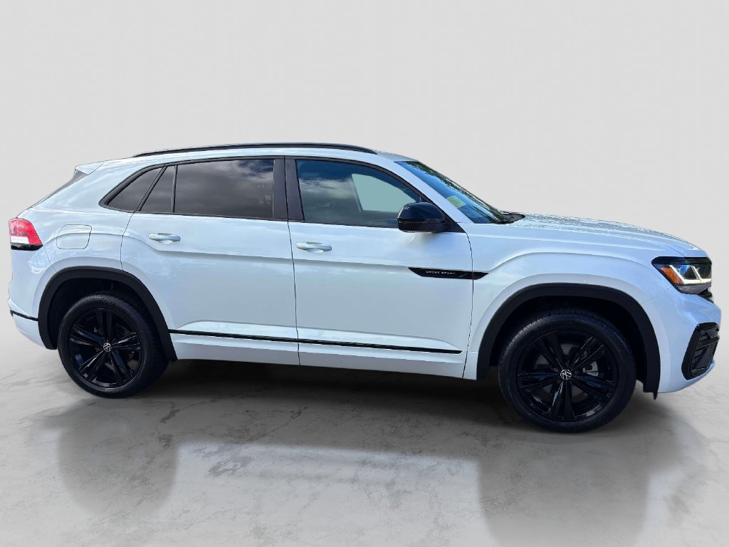 Used 2023 Volkswagen Atlas Cross Sport SEL R-Line AWD/4WD image 6