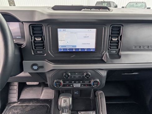 Used 2023 Ford Bronco Big Bend image 17
