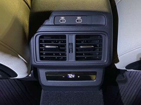 Certified 2025 Audi Q5 Premium w/ Convenience Package image 28