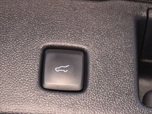 Used 2023 Ford Escape Active image 16