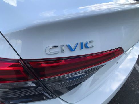 Certified 2024 Honda Civic Sport image 24