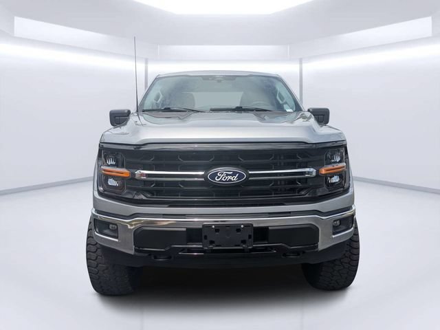 Used 2025 Ford F150 XLT w/ Equipment Group 301A Standard AWD/4WD image 8