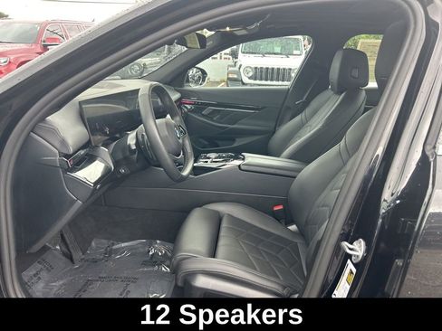 Used 2025 BMW 530i RWD image 10