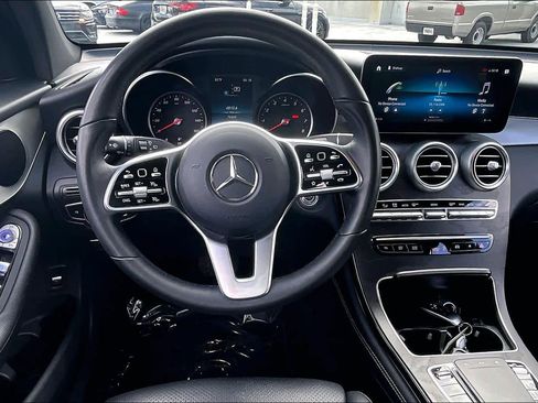 Used 2020 Mercedes-Benz GLC 300 image 6