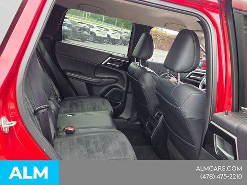 Used 2024 Mitsubishi Outlander SE AWD/4WD image 15