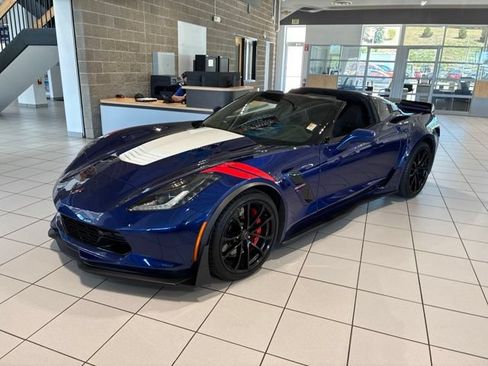 Used 2017 Chevrolet Corvette Grand Sport RWD image 3