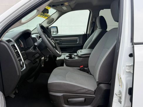 Used 2024 RAM 1500 Classic SLT AWD/4WD image 13