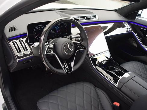 New 2026 Mercedes-Benz S 580 4MATIC Sedan image 18