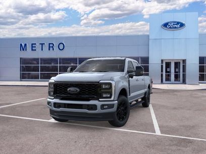 New 2026 Ford F350 Lariat w/ Black Appearance Package