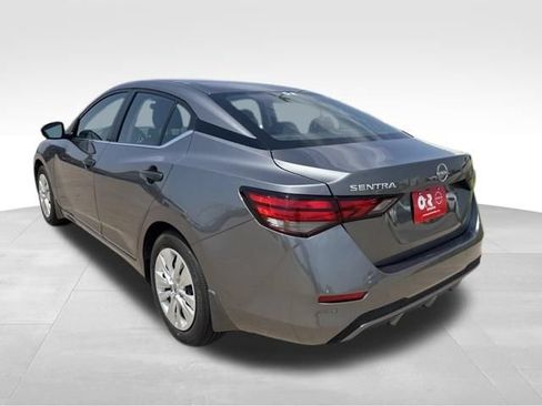 Certified 2025 Nissan Sentra S FWD image 7