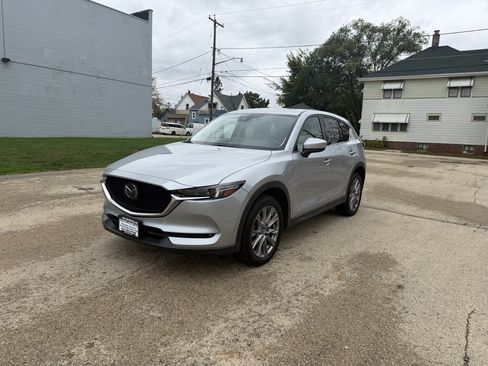 Used 2021 MAZDA CX-5 Grand Touring image 3