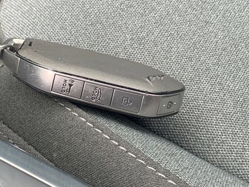 Used 2025 Kia K4 FWD image 21