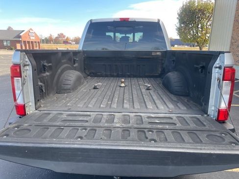 Used 2017 Ford F250 Lariat w/ Lariat Value Package image 71