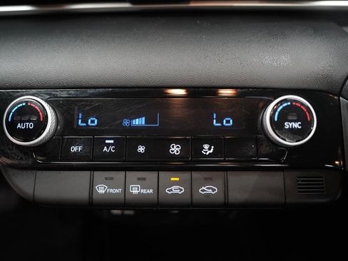 Used 2023 Hyundai Elantra SEL FWD image 20