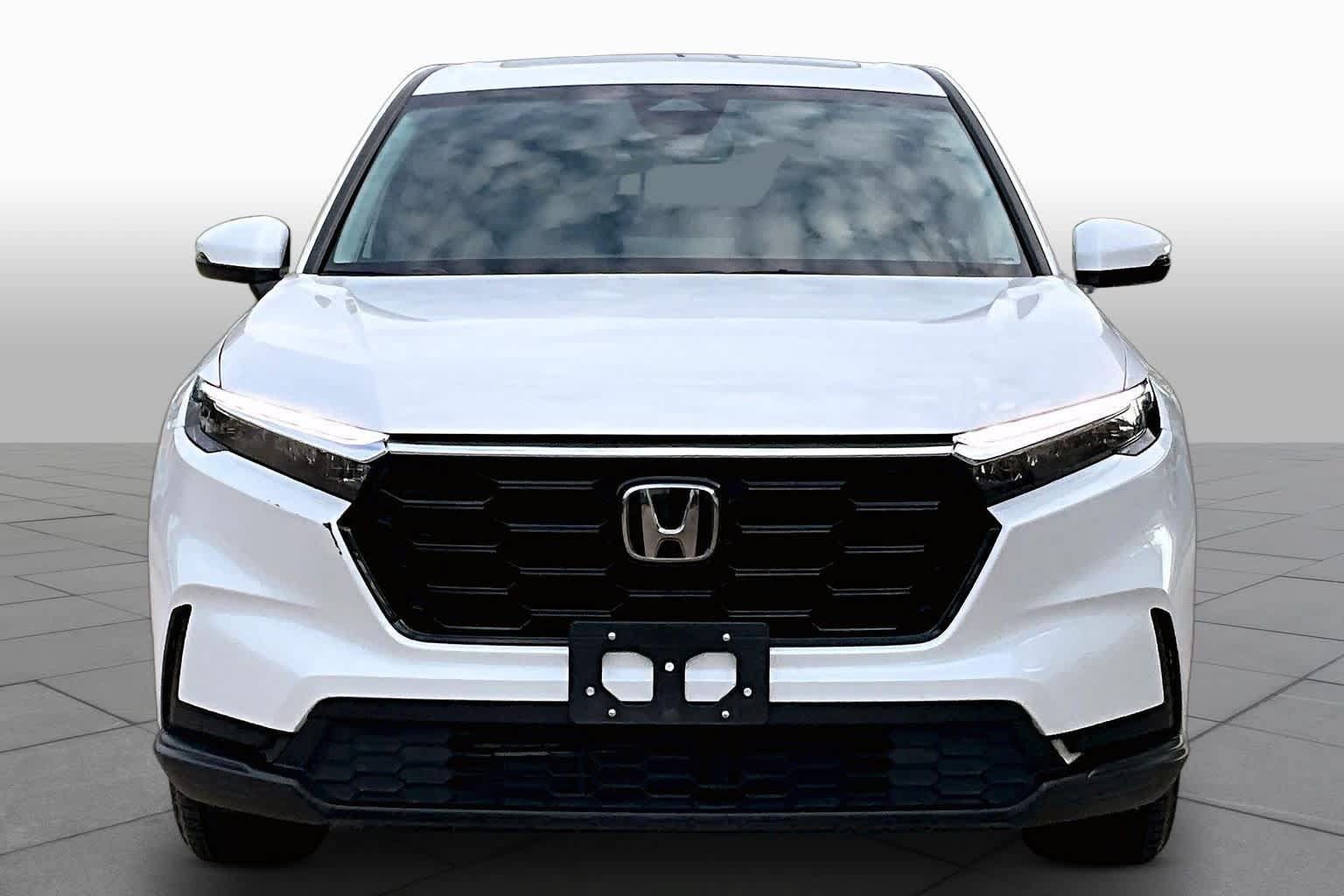 Used 2025 Honda CR-V EX image 4