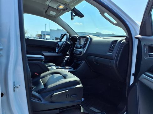 Used 2022 Chevrolet Colorado ZR2 AWD/4WD image 27