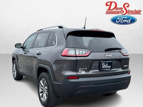 Used 2019 Jeep Cherokee Latitude Plus image 9