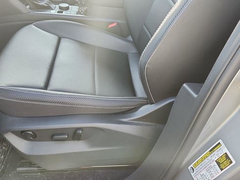 Used 2023 Volkswagen Atlas Cross Sport SE image 11