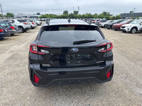 Used 2024 Subaru Crosstrek 2.0i Premium AWD/4WD image 13