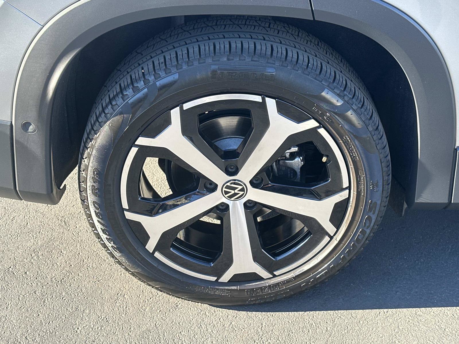 Certified 2026 Volkswagen Tiguan SE FWD image 6