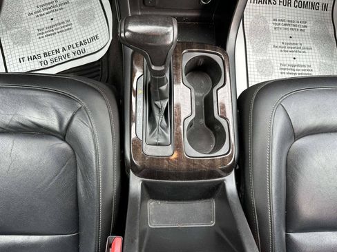 Used 2017 GMC Canyon SLT w/ Driver Alert Package AWD/4WD image 20