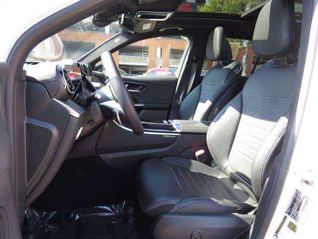 Used 2025 Mercedes-Benz GLC 350e 4MATIC w/ AMG Line image 19