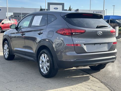 Used 2020 Hyundai Tucson SE image 5