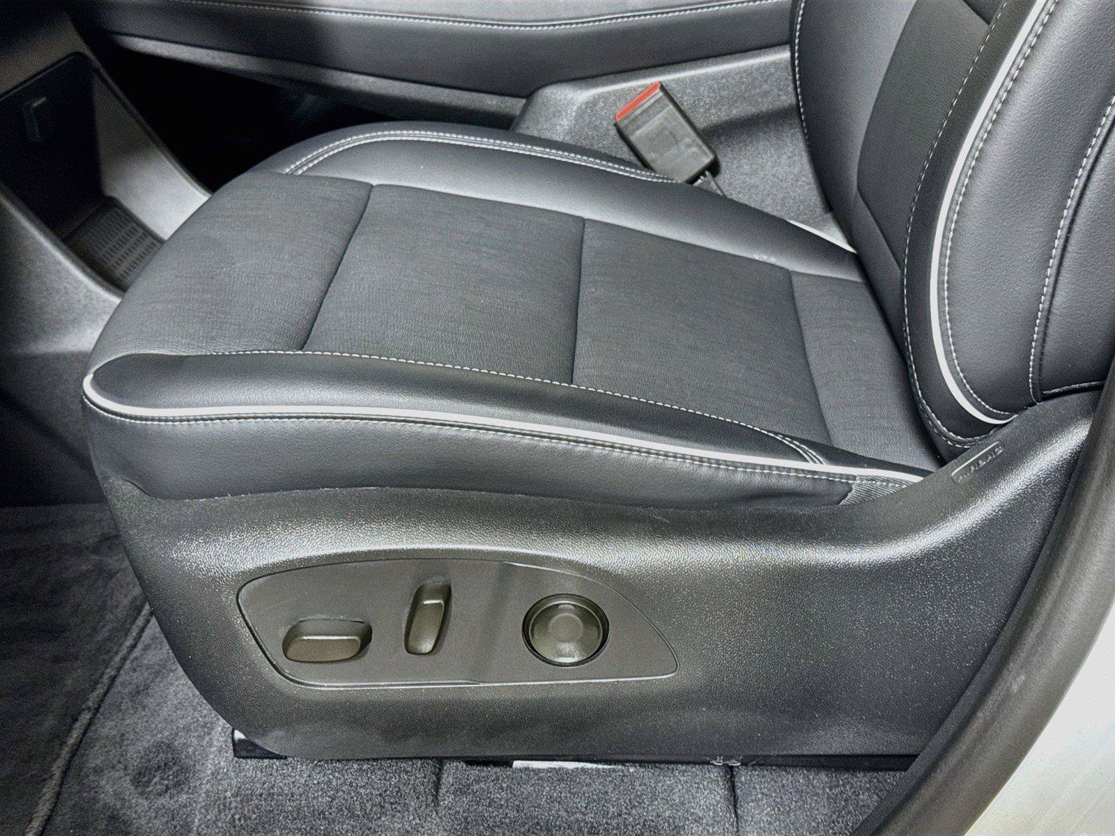 Certified 2026 Buick Enclave Preferred FWD image 50