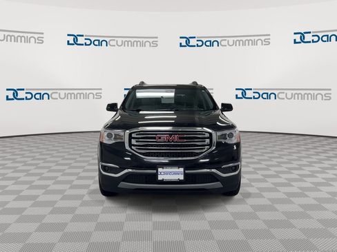 Used 2017 GMC Acadia SLT image 3