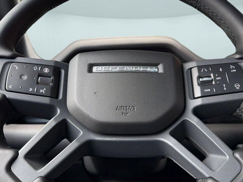 New 2026 Land Rover Defender 110 X-Dynamic SE AWD/4WD image 10