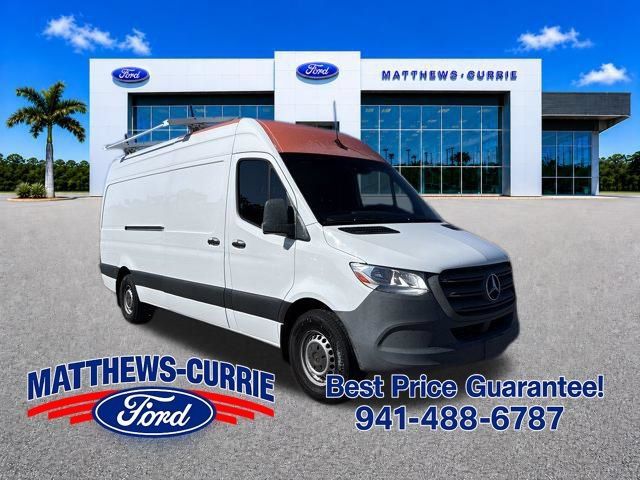 Used 2022 Mercedes-Benz Sprinter 2500 image 1