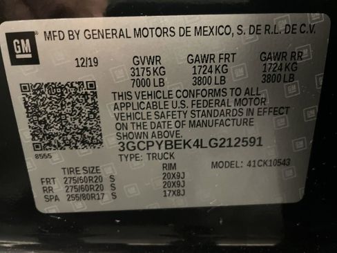 Used 2020 Chevrolet Silverado 1500 Custom w/ Custom Value Package AWD/4WD image 26