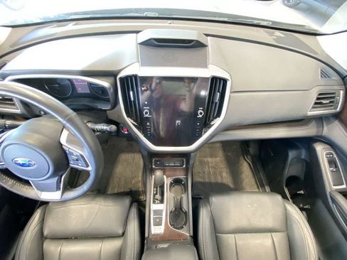 Used 2024 Subaru Ascent Touring AWD/4WD image 24
