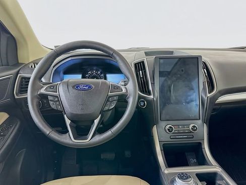 Used 2022 Ford Edge SEL w/ Convenience Package AWD/4WD image 23