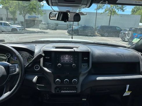 Used 2022 RAM 5500 Tradesman w/ Chrome Appearance Group AWD/4WD image 23