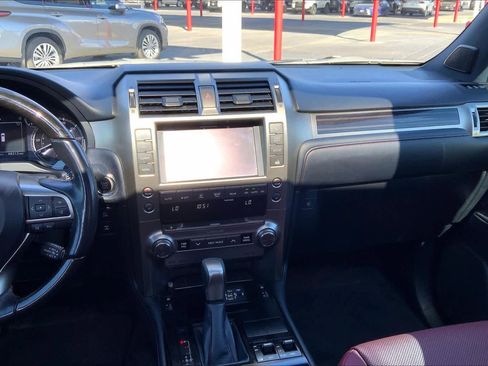 Used 2021 Lexus GX 460 Premium w/ Premium Package image 7