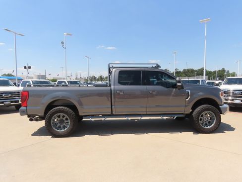Used 2022 Ford F350 Lariat w/ Lariat Ultimate Package AWD/4WD image 10