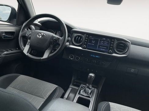 Used 2023 Toyota Tacoma TRD Sport w/ Black Out Package (TMS) AWD/4WD image 10