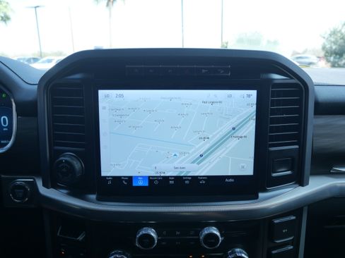 Used 2024 Ford F150 Lariat w/ FX4 Off-Road Package image 14