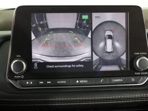 Certified 2021 Nissan Rogue SV w/ Premium Package FWD image 32