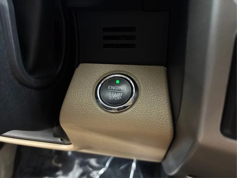 Used 2015 Ford F150 Lariat AWD/4WD image 36