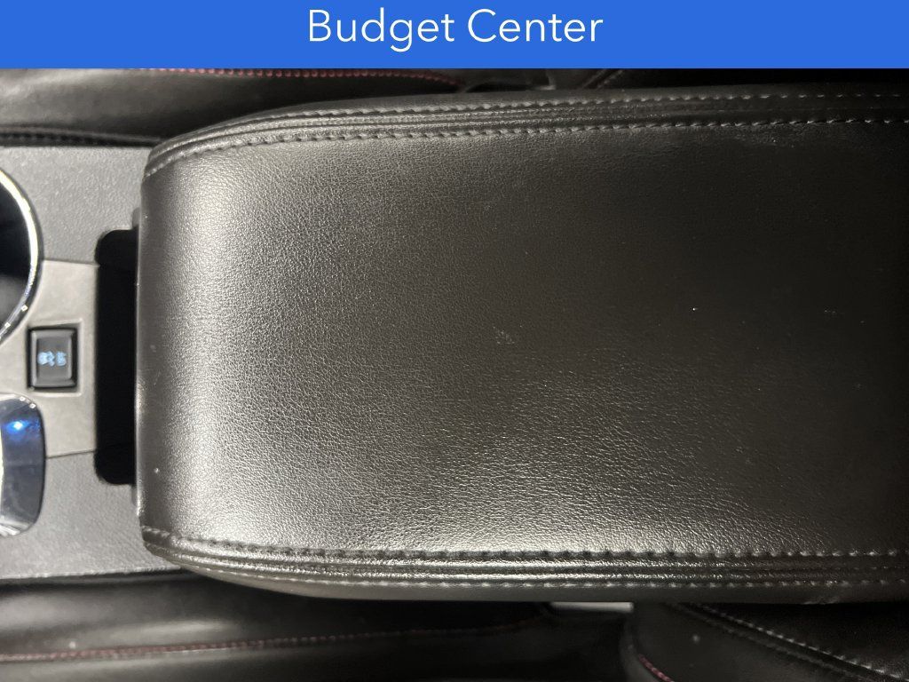 Used 2017 Chevrolet Equinox Premier w/ Enhanced Convenience Package FWD image 25